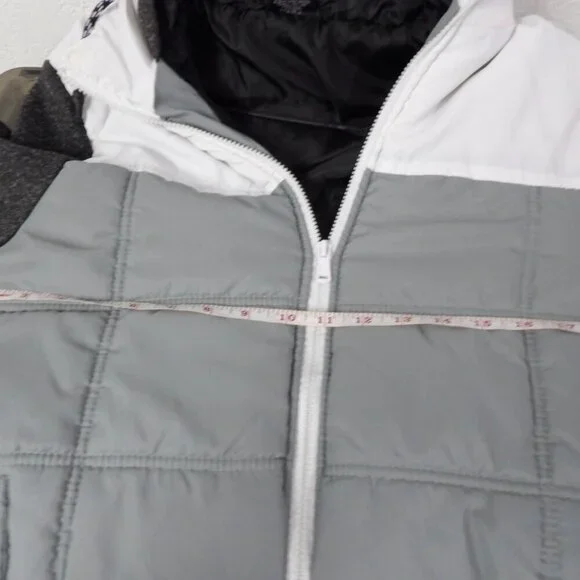 EUC Airwalk Jacket Unisex puffer with hood. Size M - Picture 12 of 16